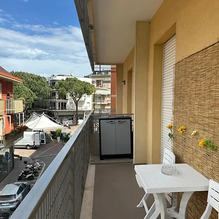 Appartement Cardinali House *